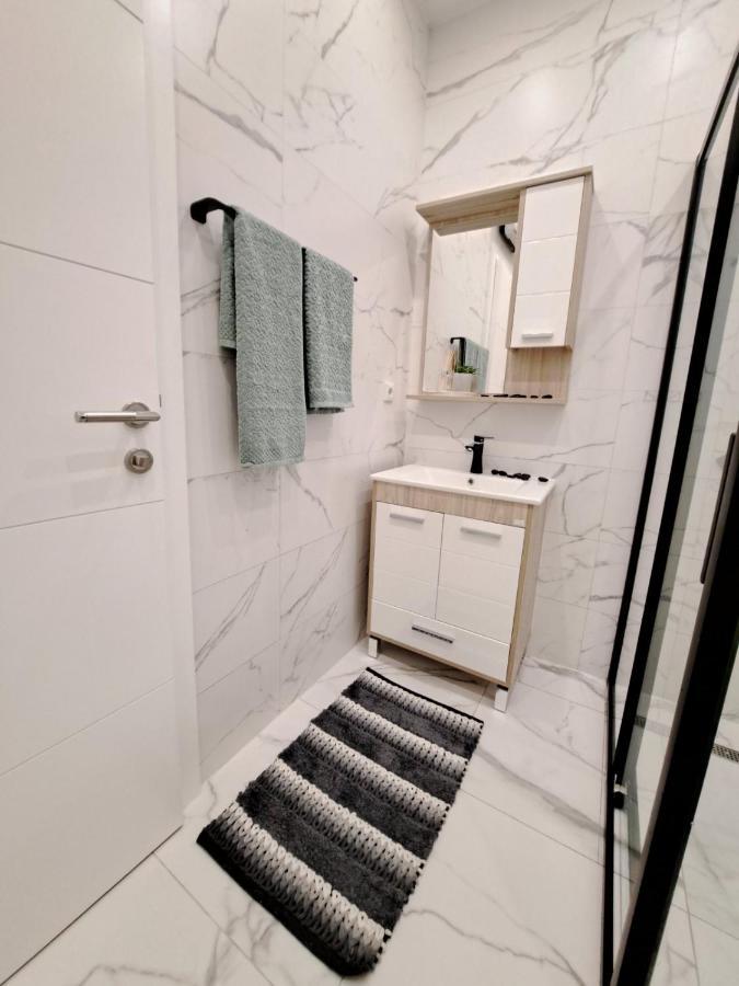 Apartman Andrea SJJ Extérieur photo