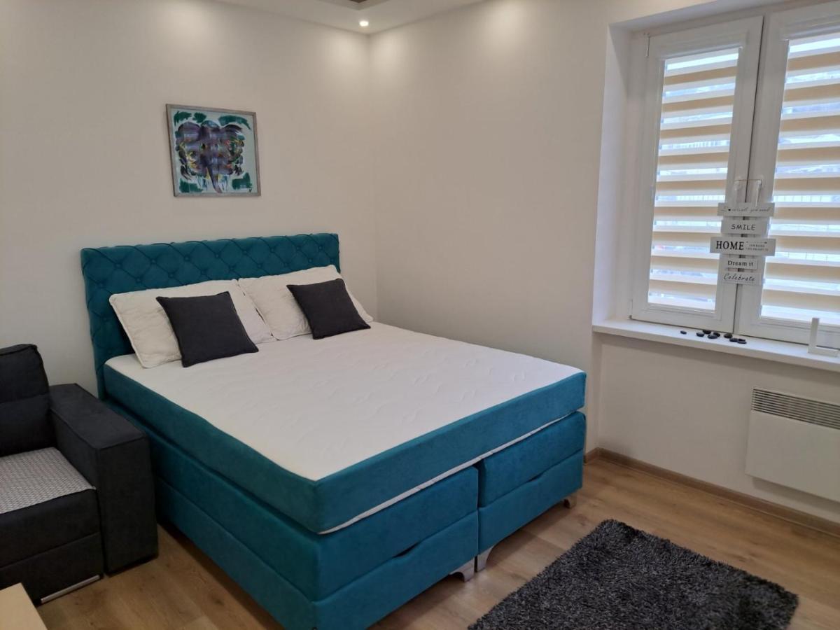 Apartman Andrea SJJ Extérieur photo