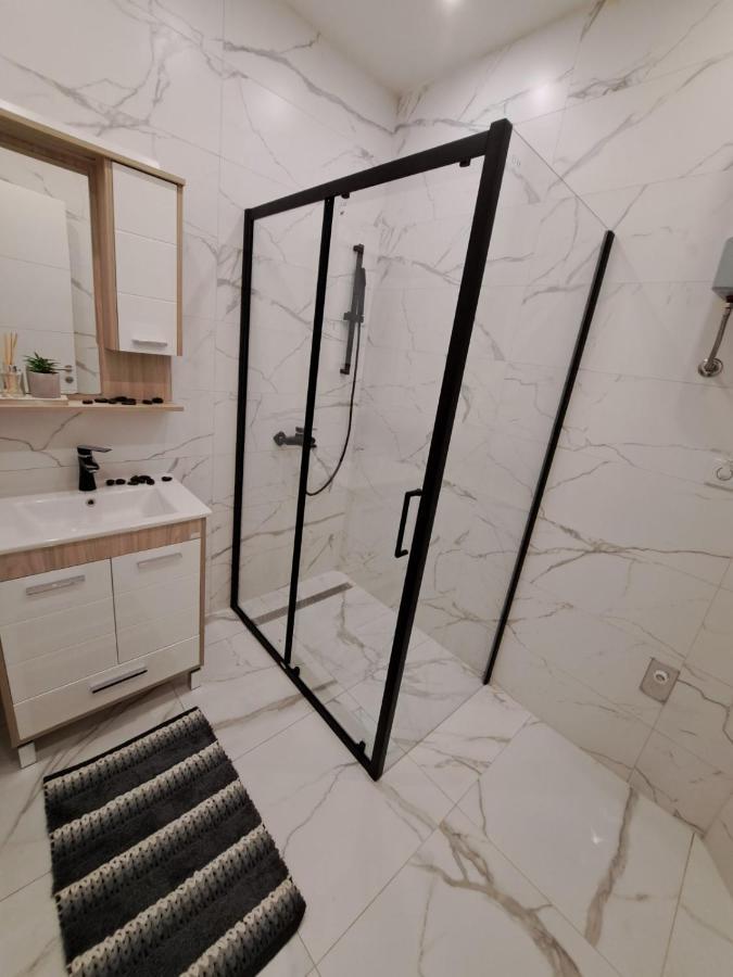 Apartman Andrea SJJ Extérieur photo