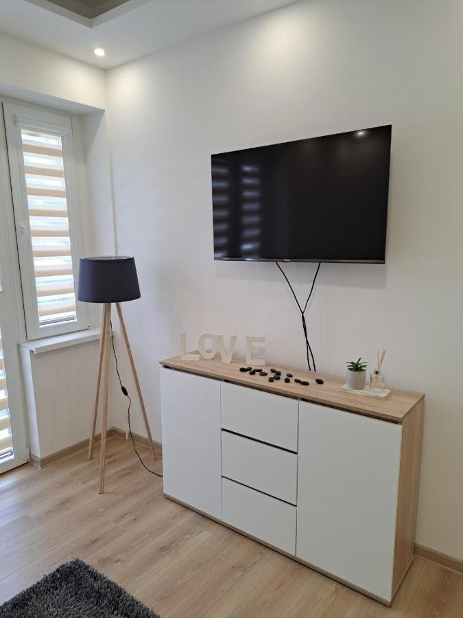 Apartman Andrea SJJ Extérieur photo